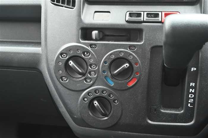 2021 Toyota Townace Van 5BF-S403M (UW-69f5a9fcd5685)[15]