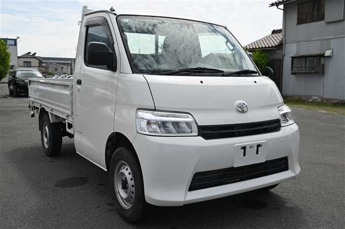 2021 Toyota Townace Truck 5BF-S403U (UW-69f5a9fd6b61a)[2]
