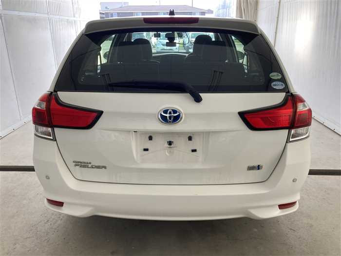 2016 Toyota Corolla Fielder DAA-NKE165G (UW-69f5a9fd935a9)[5]