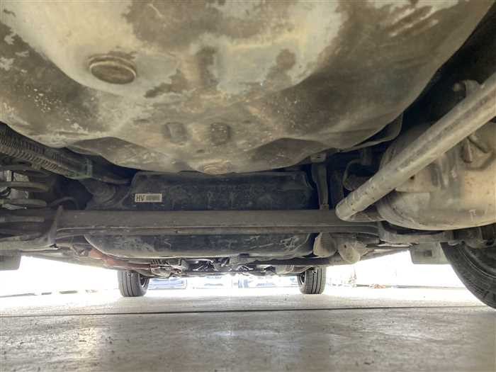 2016 Toyota Corolla Fielder DAA-NKE165G (UW-69f5a9fd935a9)[6]