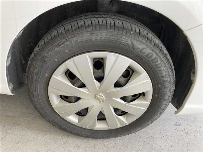 2016 Toyota Corolla Fielder DAA-NKE165G (UW-69f5a9fd935a9)[7]
