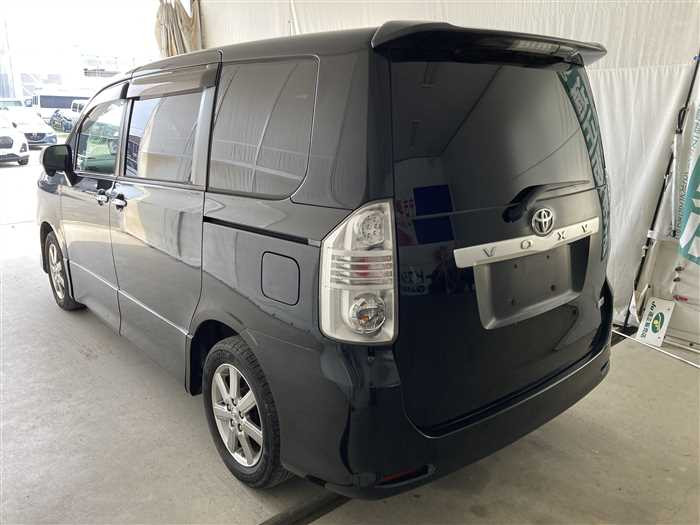 2009 Toyota Voxy DBA-ZRR70W (UW-69f5a9fe61337)[3]