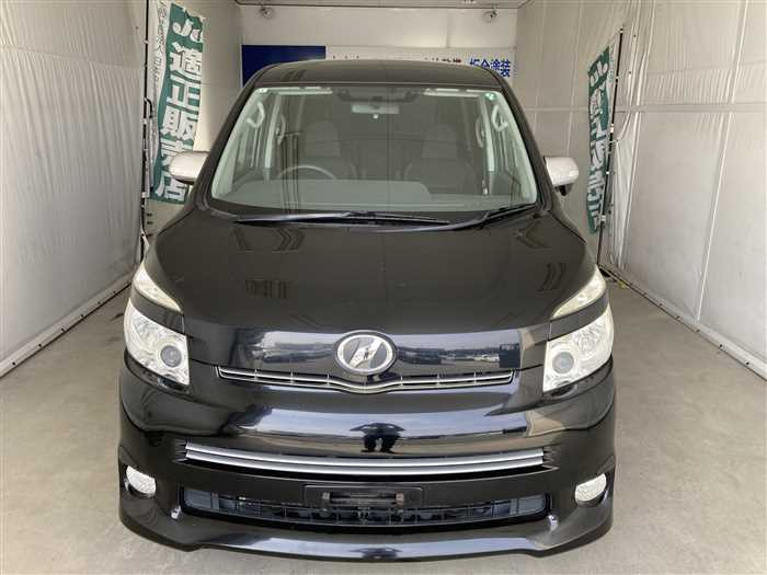 2009 Toyota Voxy DBA-ZRR70W (UW-69f5a9fe61337)[4]