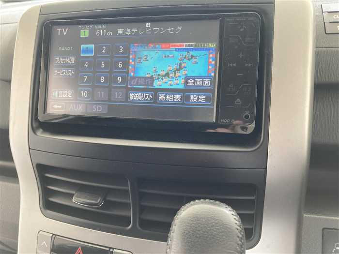 2009 Toyota Voxy DBA-ZRR70W (UW-69f5a9fe61337)[21]