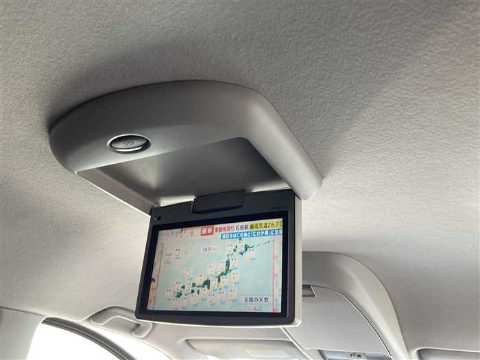 2009 Toyota Voxy DBA-ZRR70W (UW-69f5a9fe61337)[22]