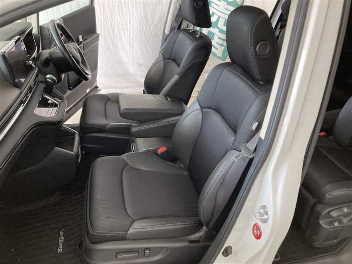 2021 Honda Odyssey Hybrid 6AA-RC4 (UW-69f5a9ffe8e24)[16]