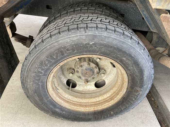 2005 Toyota Dyna PB-XZU351D (UW-69f5aa00c2221)[9]