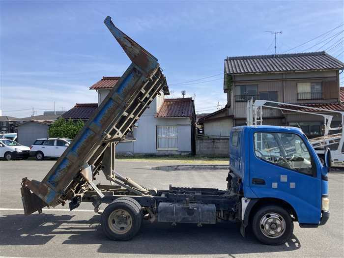 2005 Toyota Dyna PB-XZU351D (UW-69f5aa00c2221)[10]