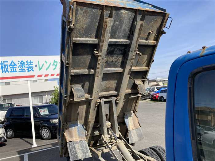 2005 Toyota Dyna PB-XZU351D (UW-69f5aa00c2221)[11]
