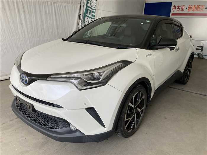 2018 Toyota C-HR DAA-ZYX10 (UW-69f5aa029df70)[0]