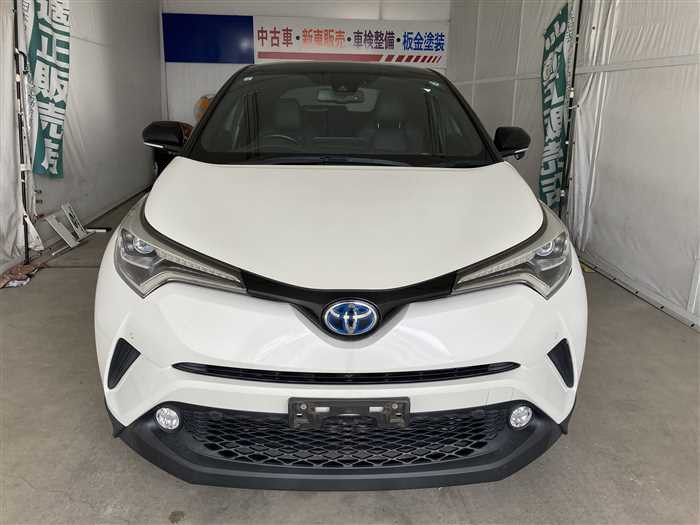 2018 Toyota C-HR DAA-ZYX10 (UW-69f5aa029df70)[4]