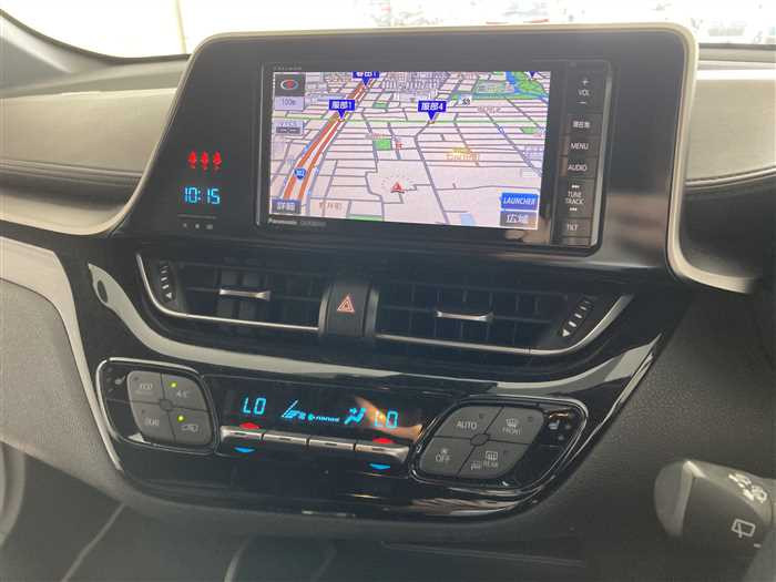 2018 Toyota C-HR DAA-ZYX10 (UW-69f5aa029df70)[19]