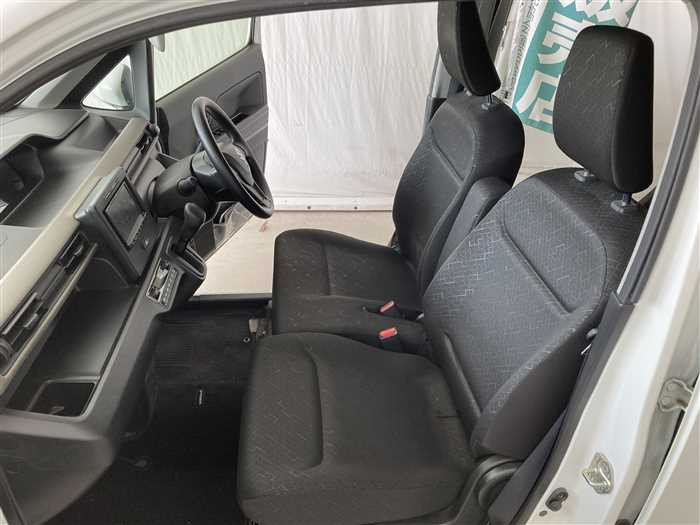 2021 Suzuki Wagon R 5AA-MH95S (UW-69f5aa036ce00)[14]