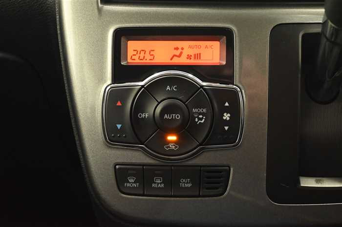2016 Suzuki Solio DAA-MA36S (UW-69f5aa06356bc)[20]
