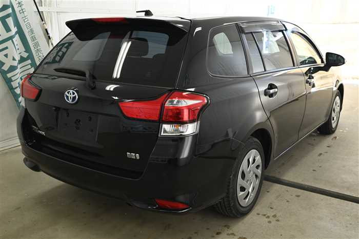2021 Toyota Corolla Fielder 6AA-NKE165G (UW-69f5aa0663afd)[1]