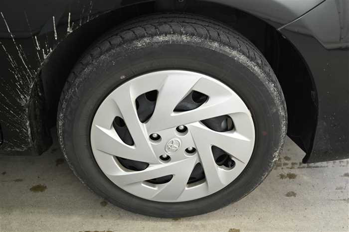 2021 Toyota Corolla Fielder 6AA-NKE165G (UW-69f5aa0663afd)[6]
