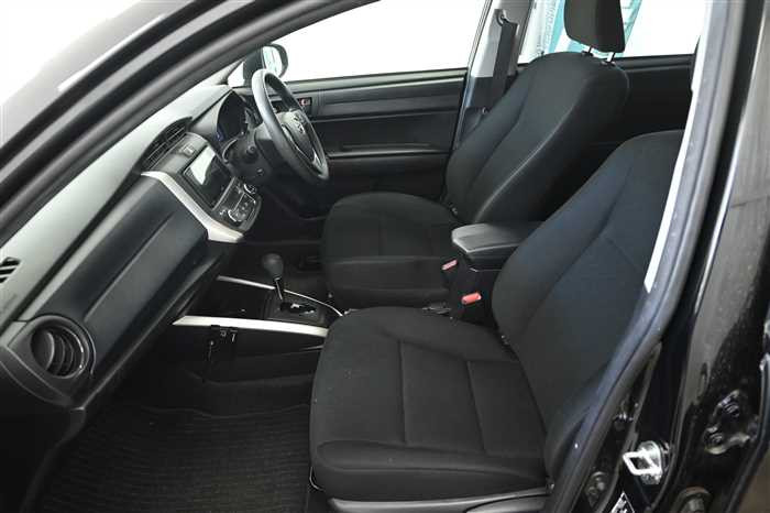 2021 Toyota Corolla Fielder 6AA-NKE165G (UW-69f5aa0663afd)[14]