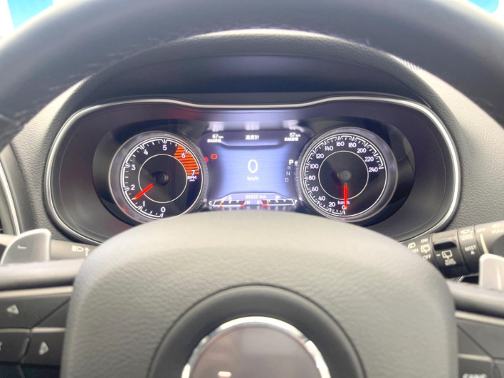 2019 Chrysler Jeep Cherokee ABA-KL20L (UW-69f6bb83a181f)[19]