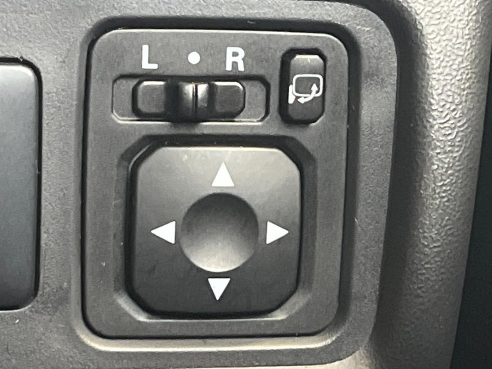 2019 Mitsubishi Mirage DBA-A03A (UW-69f6bb8441cfe)[22]