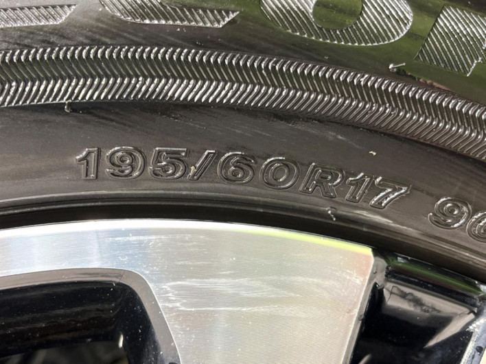 2022 Daihatsu Rocky 3BA-A210S (UW-69f6bb8f74607)[15]