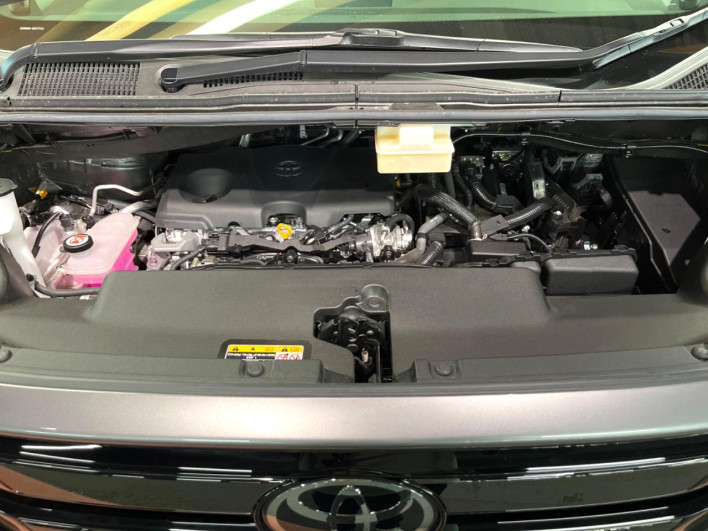 2025 Toyota Vellfire Hybrid 6AA-AAHH40W (UW-69f6bb906b16a)[18]