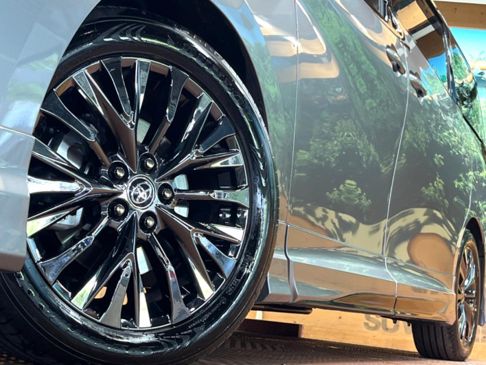 2025 Toyota Vellfire Hybrid 6AA-AAHH40W (UW-69f6bb906b16a)[21]