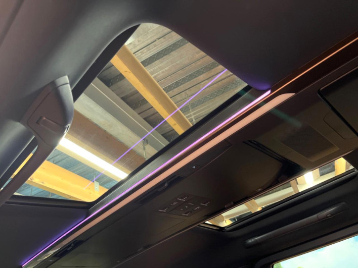 2025 Toyota Vellfire Hybrid 6AA-AAHH40W (UW-69f6bb906b16a)[9]
