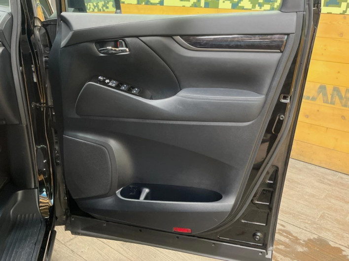 2018 Toyota Alphard DBA-AGH30W (UW-69f6bb98ccb43)[11]