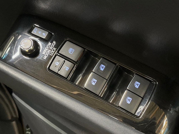 2018 Toyota Alphard DBA-AGH30W (UW-69f6bb98ccb43)[12]