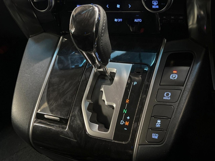 2018 Toyota Alphard DBA-AGH30W (UW-69f6bb98ccb43)[19]