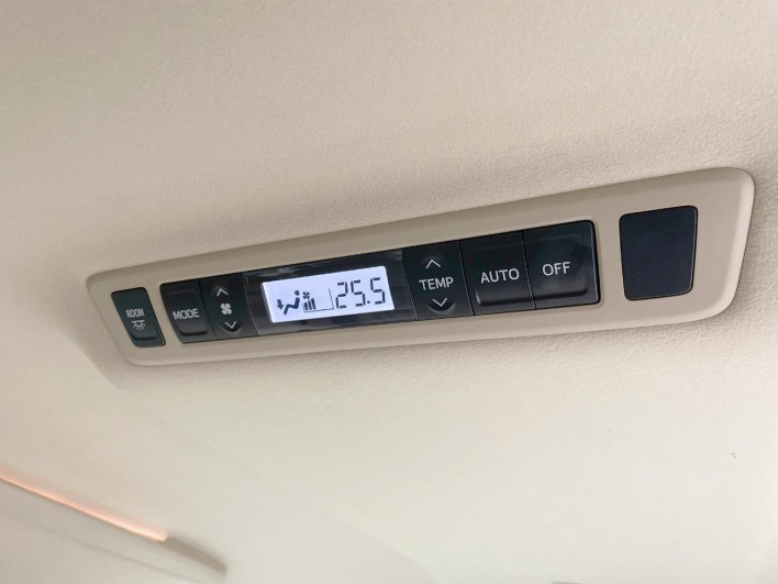 2011 Toyota Vellfire DBA-ANH25W (UW-69f6bba45a35b)[18]