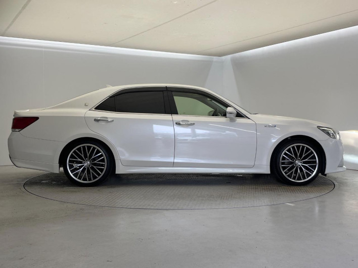 2013 Toyota Crown Hybrid DAA-AWS210 (UW-69f6bba5c37b3)[14]