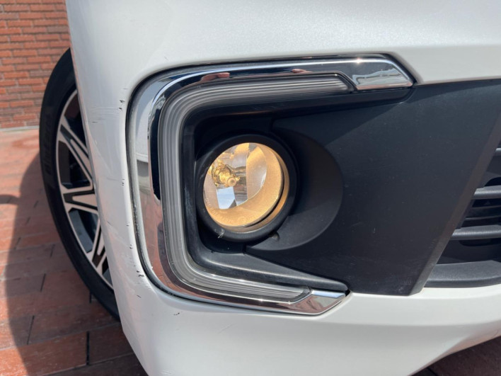 2018 Mitsubishi ek Custom DBA-B11W (UW-69f6bbb9585e0)[16]