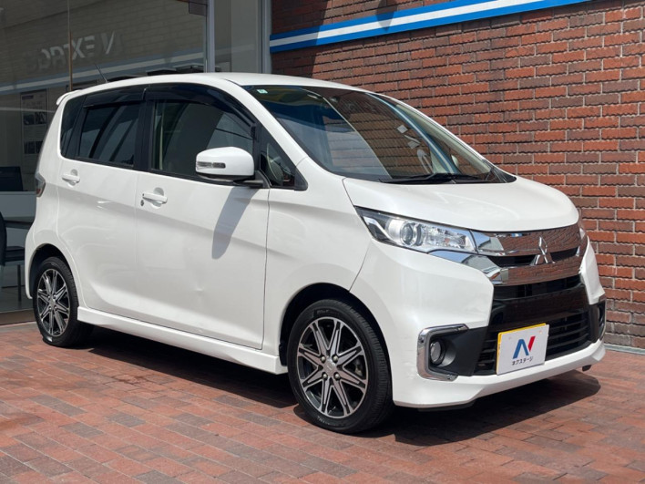 2018 Mitsubishi ek Custom DBA-B11W (UW-69f6bbb9585e0)[13]