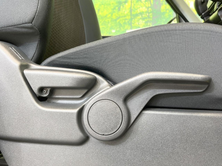 2022 Mitsubishi eK Cross Space 4AA-B35A (UW-69f6bbc203104)[14]