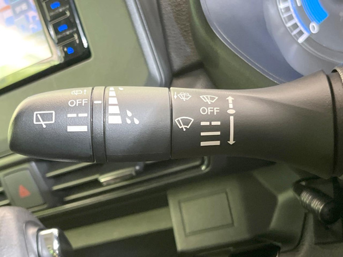 2022 Mitsubishi eK Cross Space 4AA-B35A (UW-69f6bbc203104)[26]