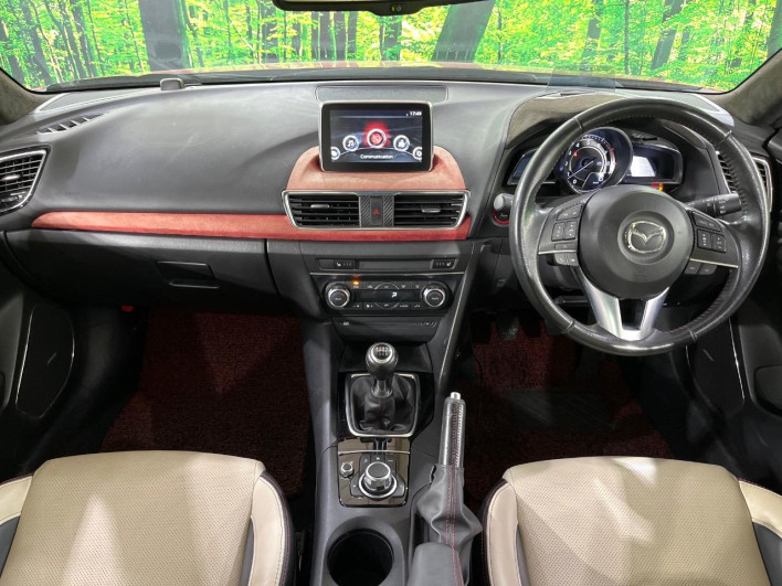 2015 Mazda Axela Sports DBA-BMEFS (UW-69f6bbceb32f6)[29]