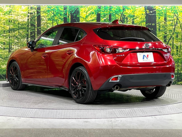 2015 Mazda Axela Sports DBA-BMEFS (UW-69f6bbceb32f6)[11]