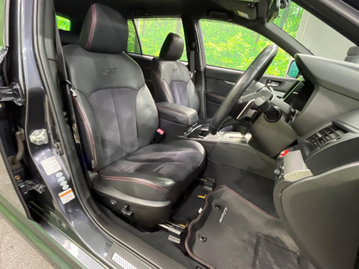 2010 Subaru Legacy Touring Wagon DBA-BR9 (UW-69f6bbd0e934b)[28]