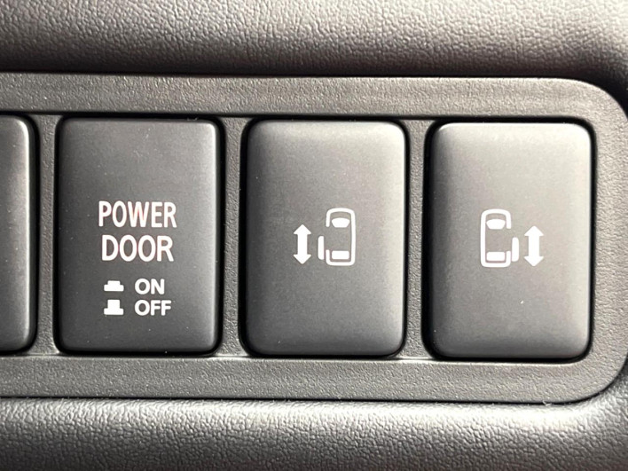 2021 Mitsubishi Delica D:5 3DA-CV1W (UW-69f6bbd32bd00)[24]