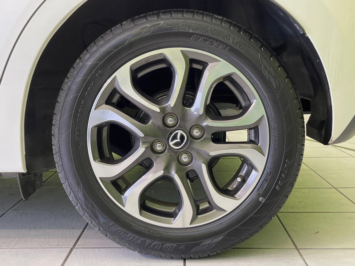 2016 Mazda Demio LDA-DJ5FS (UW-69f6bbd97e987)[17]