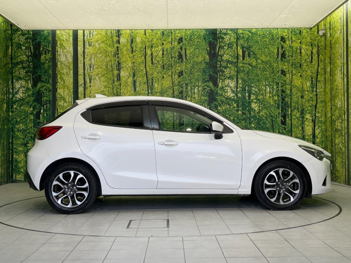 2016 Mazda Demio LDA-DJ5FS (UW-69f6bbd97e987)[6]