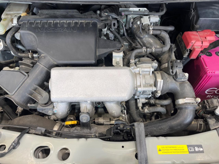 2014 Nissan Note DBA-E12 (UW-69f6bbde77da7)[4]