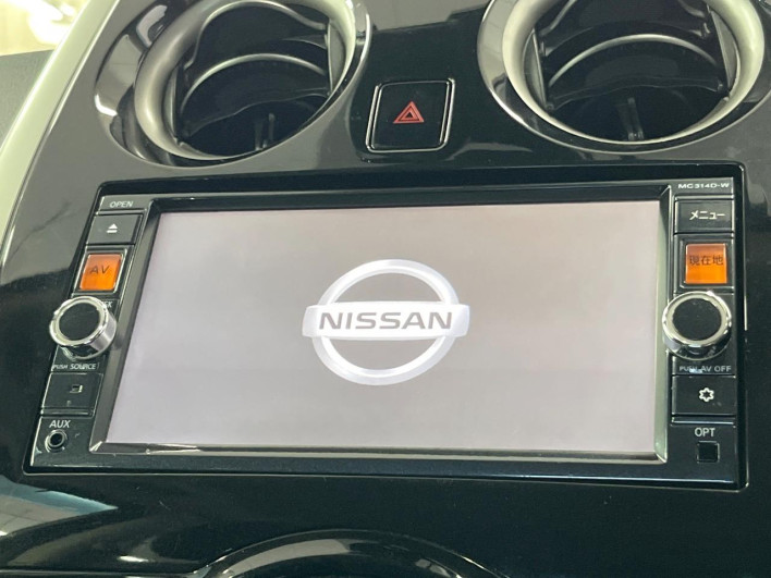 2015 Nissan Note DBA-E12 (UW-69f6bbde8e4ae)[18]