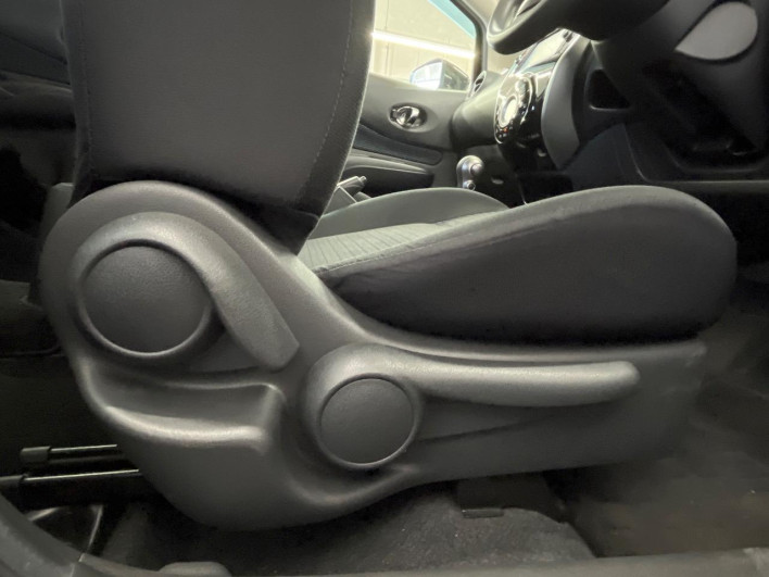 2015 Nissan Note DBA-E12 (UW-69f6bbde8e4ae)[10]