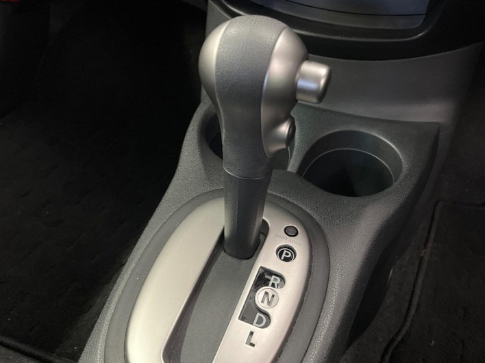 2015 Nissan Note DBA-E12 (UW-69f6bbde8e4ae)[20]