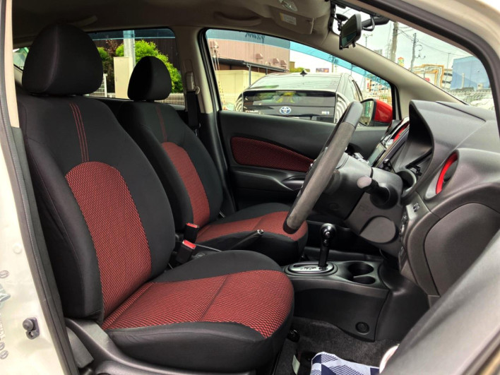 2015 Nissan Note DBA-E12 (UW-69f6bbe06ac5a)[12]