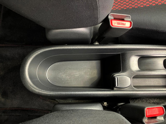 2015 Nissan Note DBA-E12 (UW-69f6bbe06ac5a)[26]