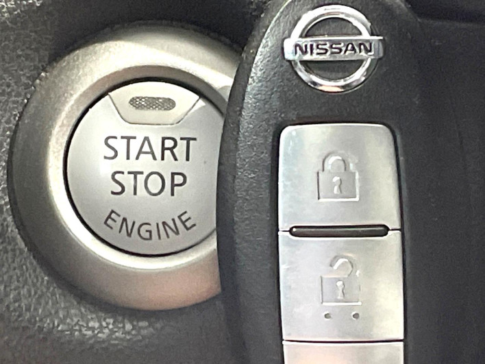 2016 Nissan Note DBA-E12 (UW-69f6bbe0b0fb1)[13]