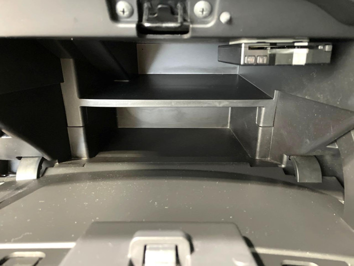 2016 Nissan Note DBA-E12 (UW-69f6bbe0b0fb1)[23]